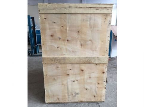 點(diǎn)擊查看詳細(xì)信息<br>標(biāo)題：三立方制氧機(jī)發(fā)貨圖 閱讀次數(shù)：3778